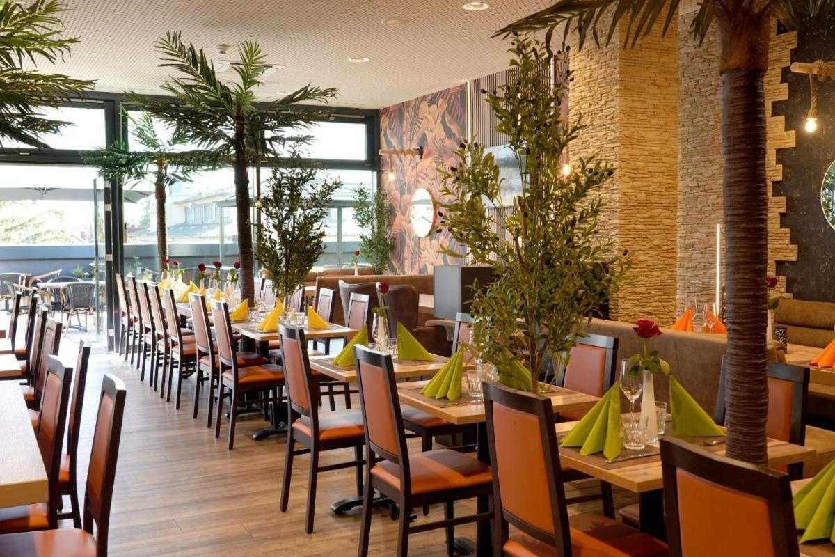 גרמרינג Hotel Amper מראה חיצוני תמונה